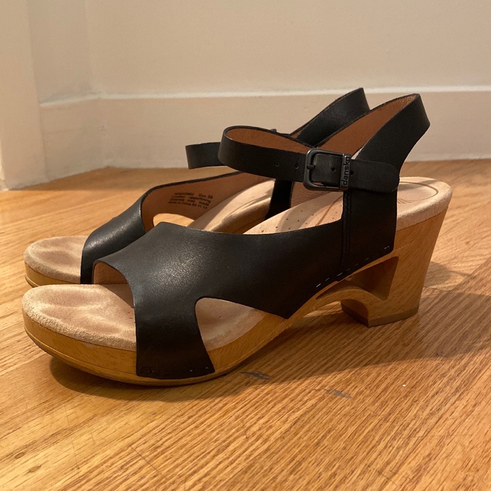 Dansko Tasha Full Grain Sandal